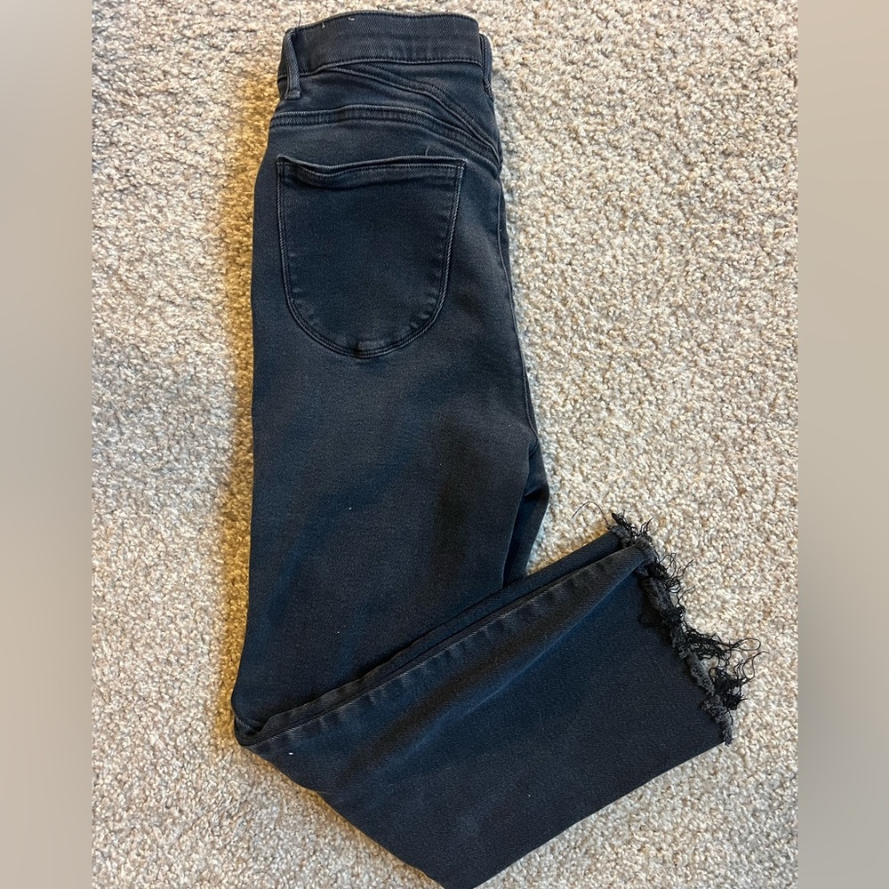 Wit & Wisdom Black Cropped Jeans